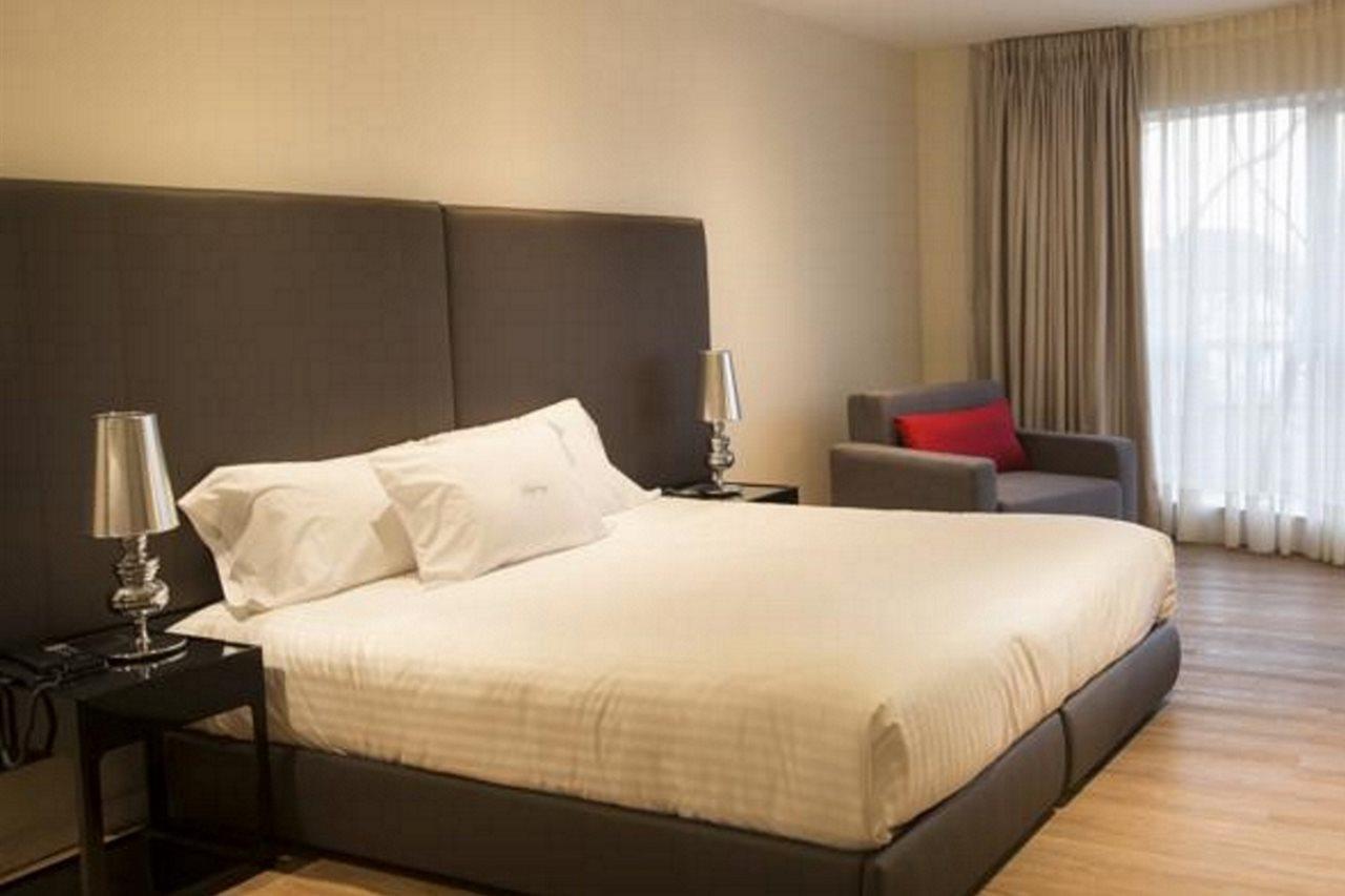 Regency Way Montevideo Hotel エクステリア 写真