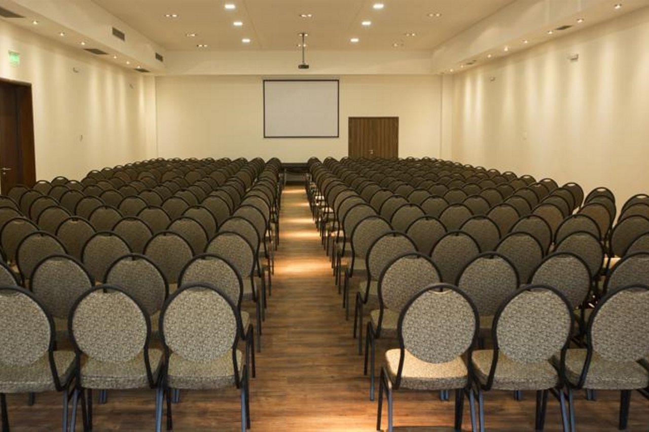 Regency Way Montevideo Hotel エクステリア 写真
