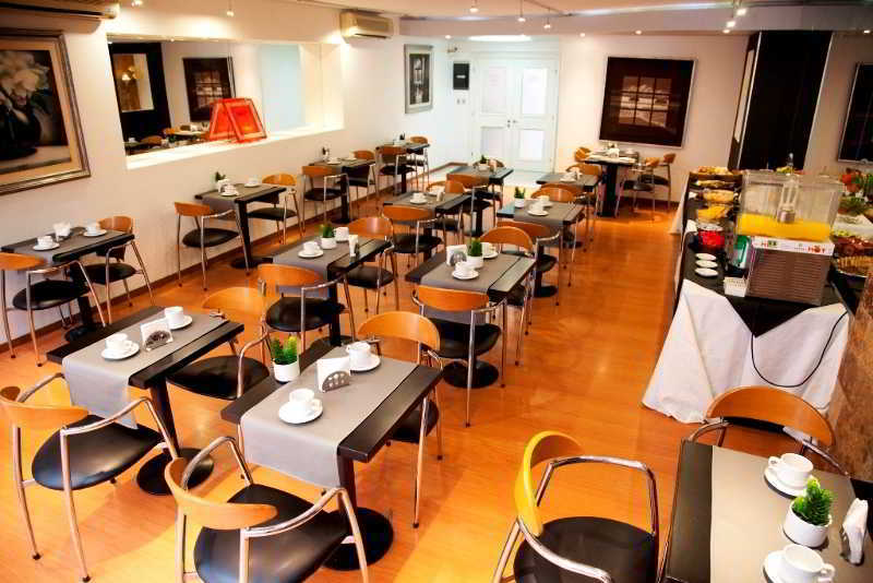 Regency Way Montevideo Hotel エクステリア 写真
